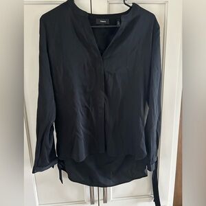 NWT Theory Women's Black Top